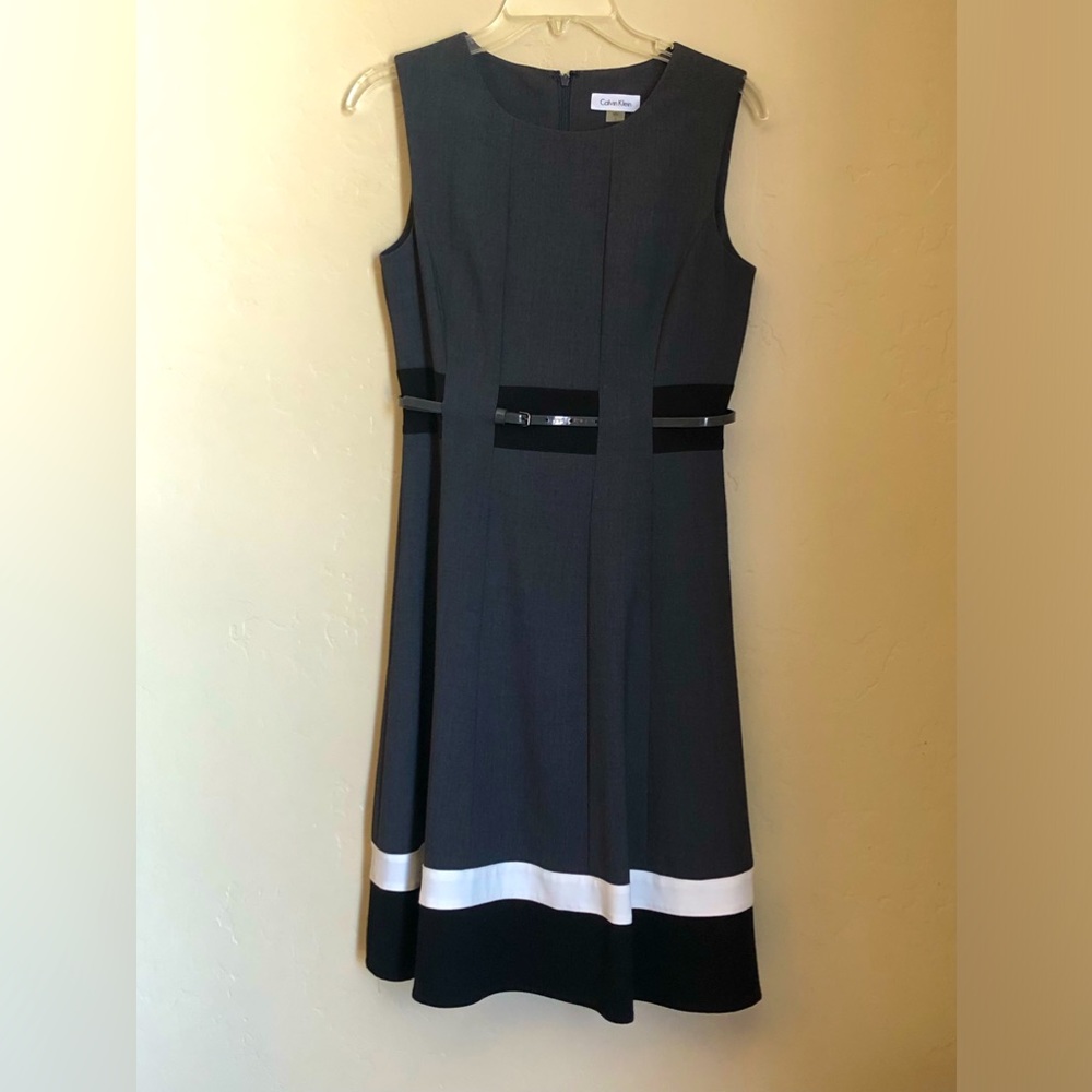 Calvin Klein dress, size 4, cute summer or work dress